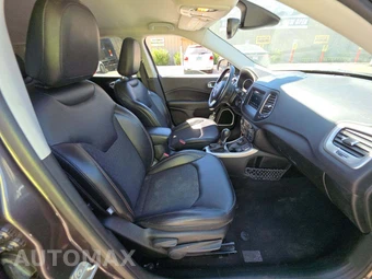 2018 Jeep Compass Latitude – miniatura 18