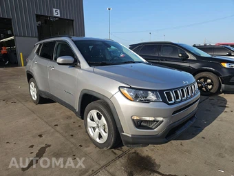 2018 Jeep Compass Latitude - miniatura 3