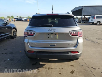 2018 Jeep Compass Latitude - miniatura 5