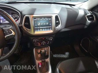 2018 Jeep Compass Latitude – miniatura 10