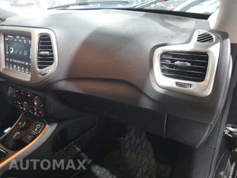 2018 Jeep Compass Latitude – miniatura 19