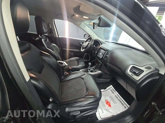 2018 Jeep Compass Latitude – miniatura 18
