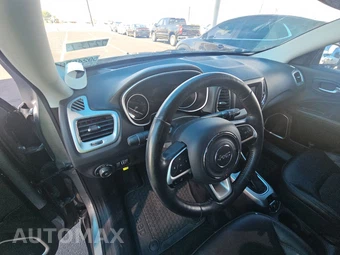 2018 Jeep Compass Latitude - miniatura 11