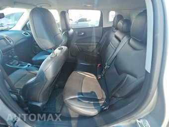 2018 Jeep Compass Latitude - miniatura 13