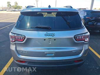 2018 Jeep Compass Latitude - miniatura 5
