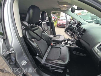 2018 Jeep Compass Latitude – miniatura 18