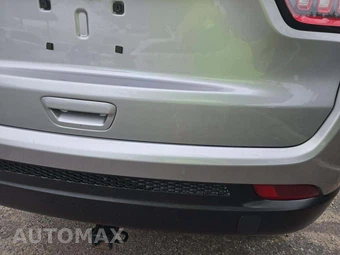 2018 Jeep Compass Latitude – miniatura 23
