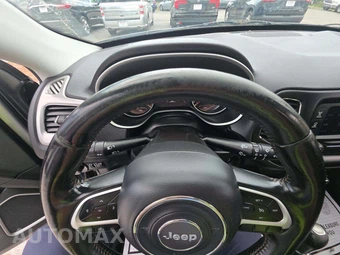 2018 Jeep Compass Latitude - miniatura 18