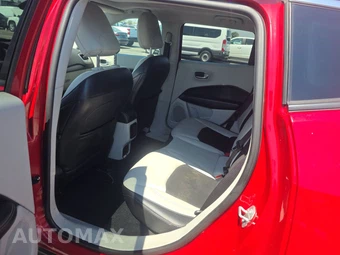 2018 Jeep Compass Latitude w/Sun & Wheel Pkg – miniatura 13