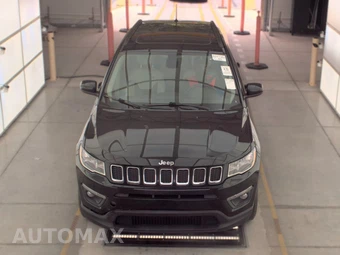 2018 Jeep Compass Latitude w/Sun & Wheel Pkg – miniatura 2