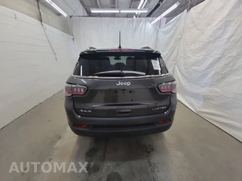 2018 Jeep Compass Limited - miniatura 5