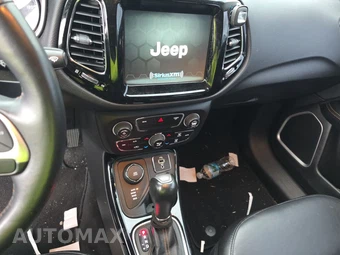 2018 Jeep Compass Limited – miniatura 11