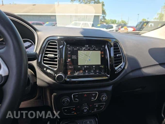 2018 Jeep Compass Limited - miniatura 10