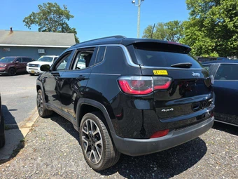 2018 Jeep Compass Limited - miniatura 2