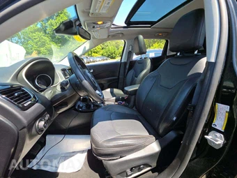 2018 Jeep Compass Limited - miniatura 6