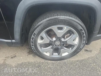 2018 Jeep Compass Limited - miniatura 9