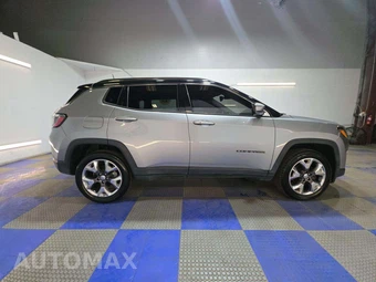 2018 Jeep Compass Limited - miniatura 4