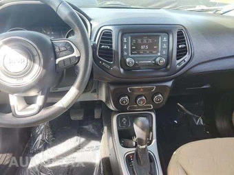 2018 Jeep Compass Sport – miniatura 11