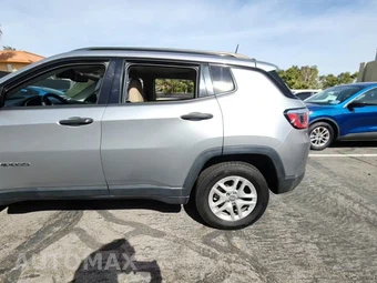 2018 Jeep Compass Sport – miniatura 3