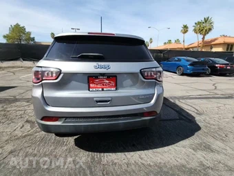 2018 Jeep Compass Sport – miniatura 4