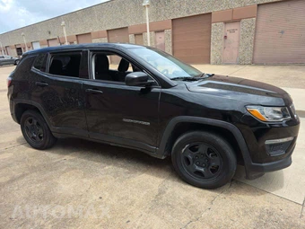 2018 Jeep Compass Sport – miniatura 4