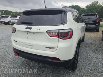2018 Jeep Compass Trailhawk - miniatura 3