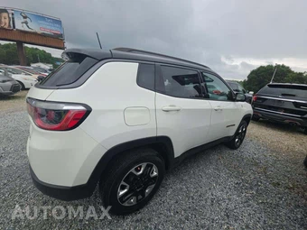 2018 Jeep Compass Trailhawk - miniatura 4