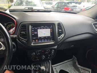 2018 Jeep Compass Trailhawk - miniatura 10