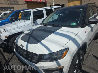 2018 Jeep Compass Trailhawk - miniatura 2