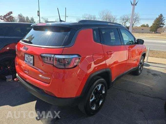 2018 Jeep Compass Trailhawk - miniatura 3