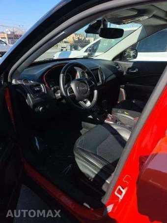 2018 Jeep Compass Trailhawk - miniatura 6