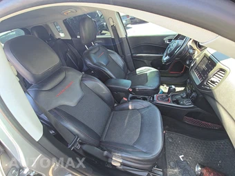 2018 Jeep Compass Trailhawk - miniatura 8