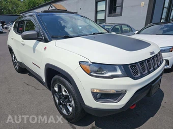 2018 Jeep Compass Trailhawk – miniatura 4