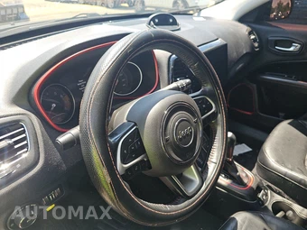 2018 Jeep Compass Trailhawk – miniatura 10