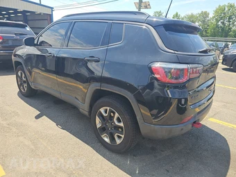 2018 Jeep Compass Trailhawk – miniatura 6