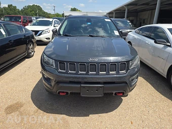 2018 Jeep Compass Trailhawk – miniatura 2