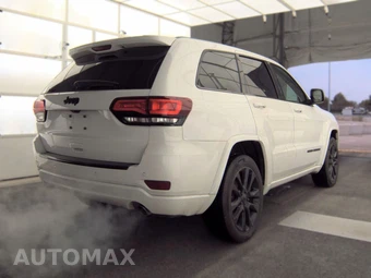 2018 Jeep Grand Cherokee Altitude Edition - miniatura 4