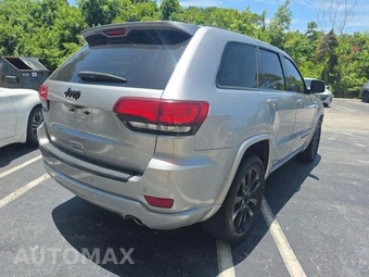 2018 Jeep Grand Cherokee Altitude Edition - miniatura 3