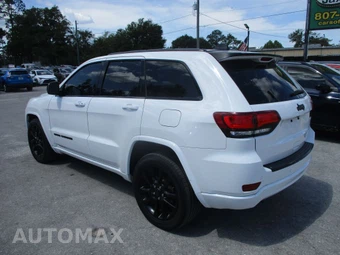 2018 Jeep Grand Cherokee Altitude Edition - miniatura 8