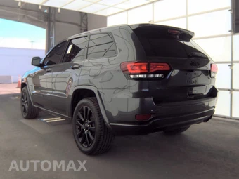 2018 Jeep Grand Cherokee Altitude Edition - miniatura 6