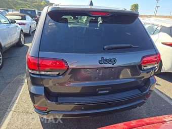 2018 Jeep Grand Cherokee Altitude Edition - miniatura 5