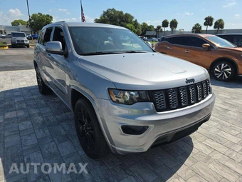 2018 Jeep Grand Cherokee Altitude Edition - miniatura 4