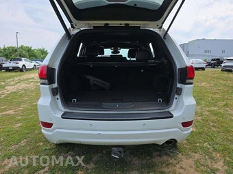 2018 Jeep Grand Cherokee Altitude Edition - miniatura 14