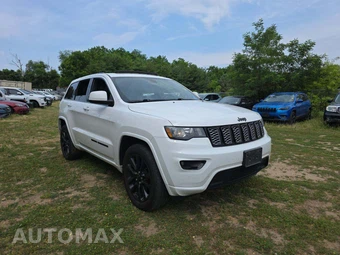 2018 Jeep Grand Cherokee Altitude Edition - miniatura 4
