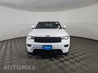 2018 Jeep Grand Cherokee Altitude Edition - miniatura 2