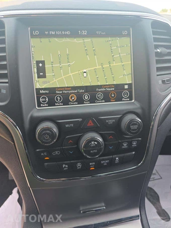 2018 Jeep Grand Cherokee Altitude Edition - miniatura 10