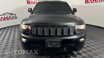 2018 Jeep Grand Cherokee Altitude Edition - miniatura 10