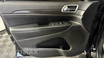 2018 Jeep Grand Cherokee Altitude Edition - miniatura 12