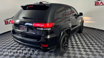 2018 Jeep Grand Cherokee Altitude Edition - miniatura 7