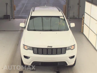 2018 Jeep Grand Cherokee Altitude Edition - miniatura 2
